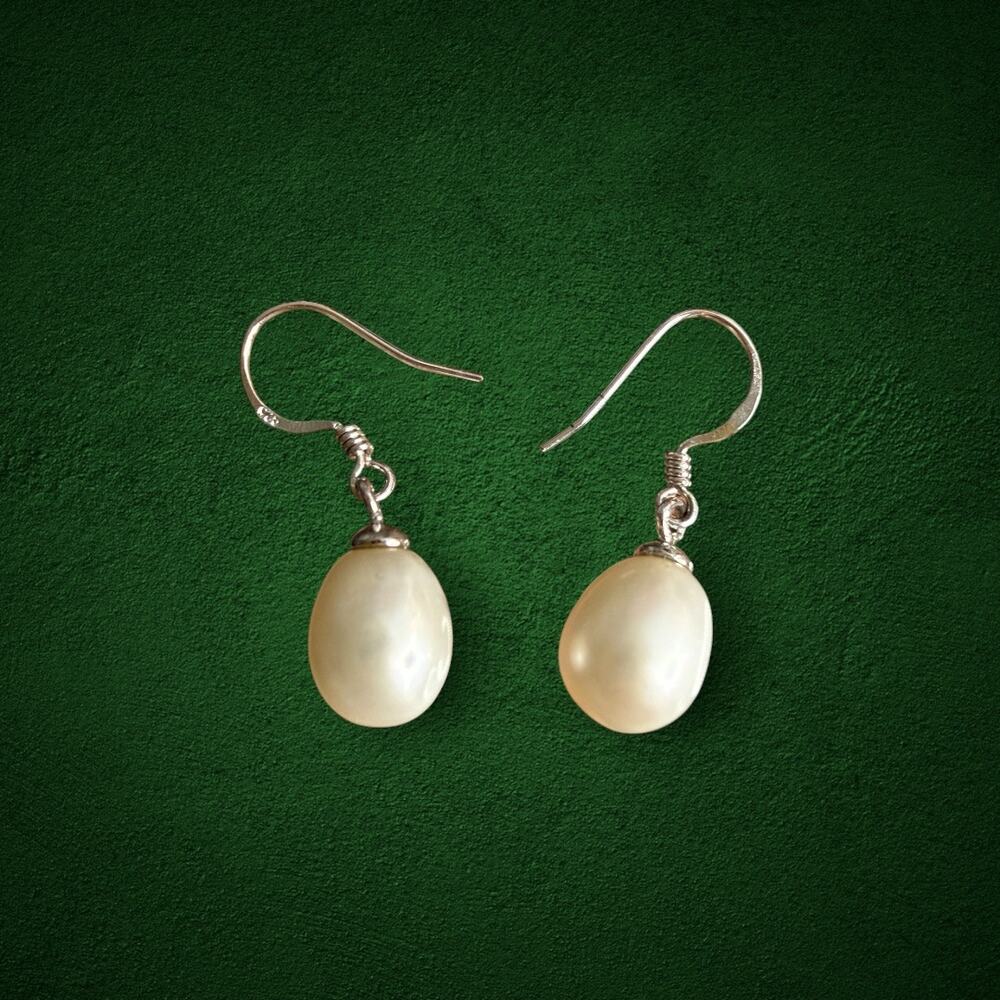 925 Sterling Silver Cream Pearl Drop Dangle Earrings Elegant Classic